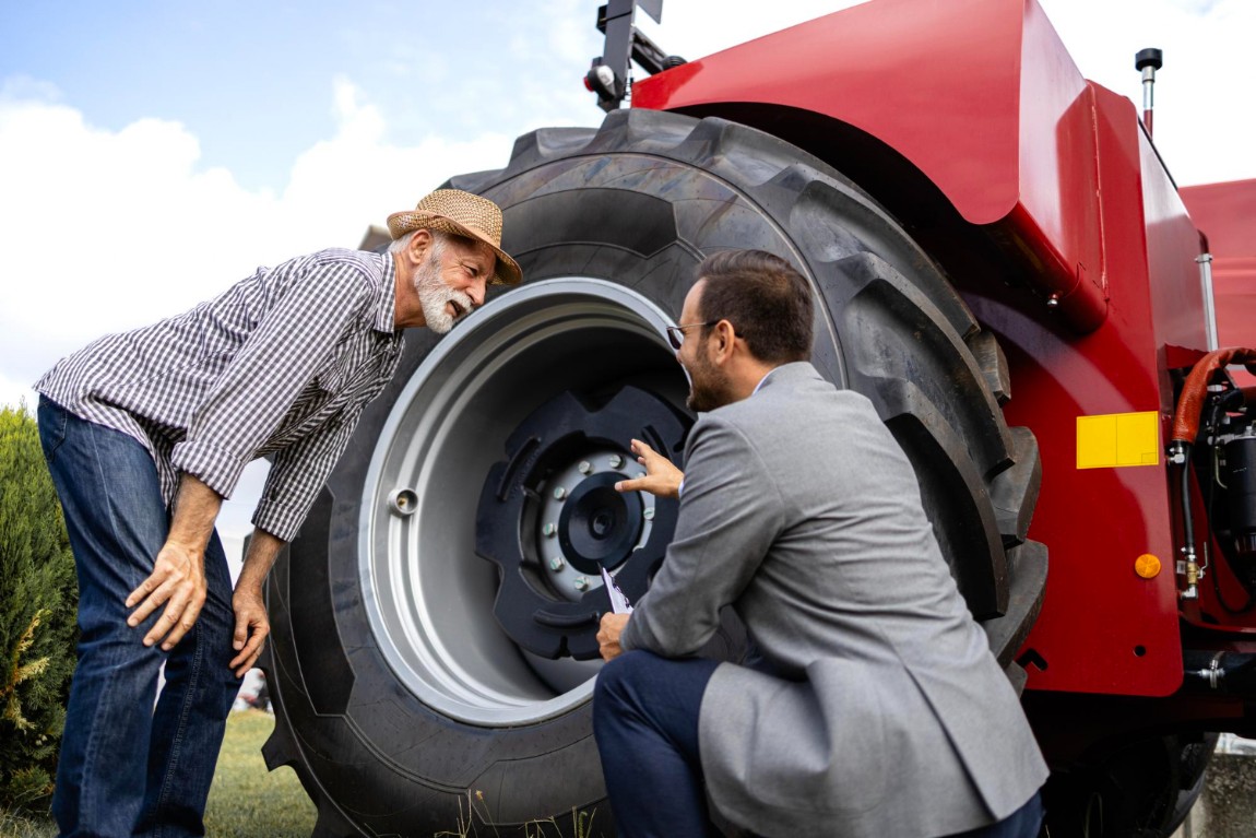 Jak często serwisować traktor